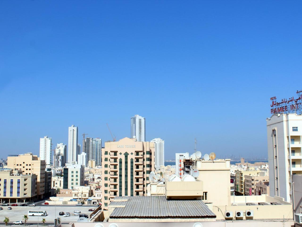 Land Mark 2 Manama Exterior photo