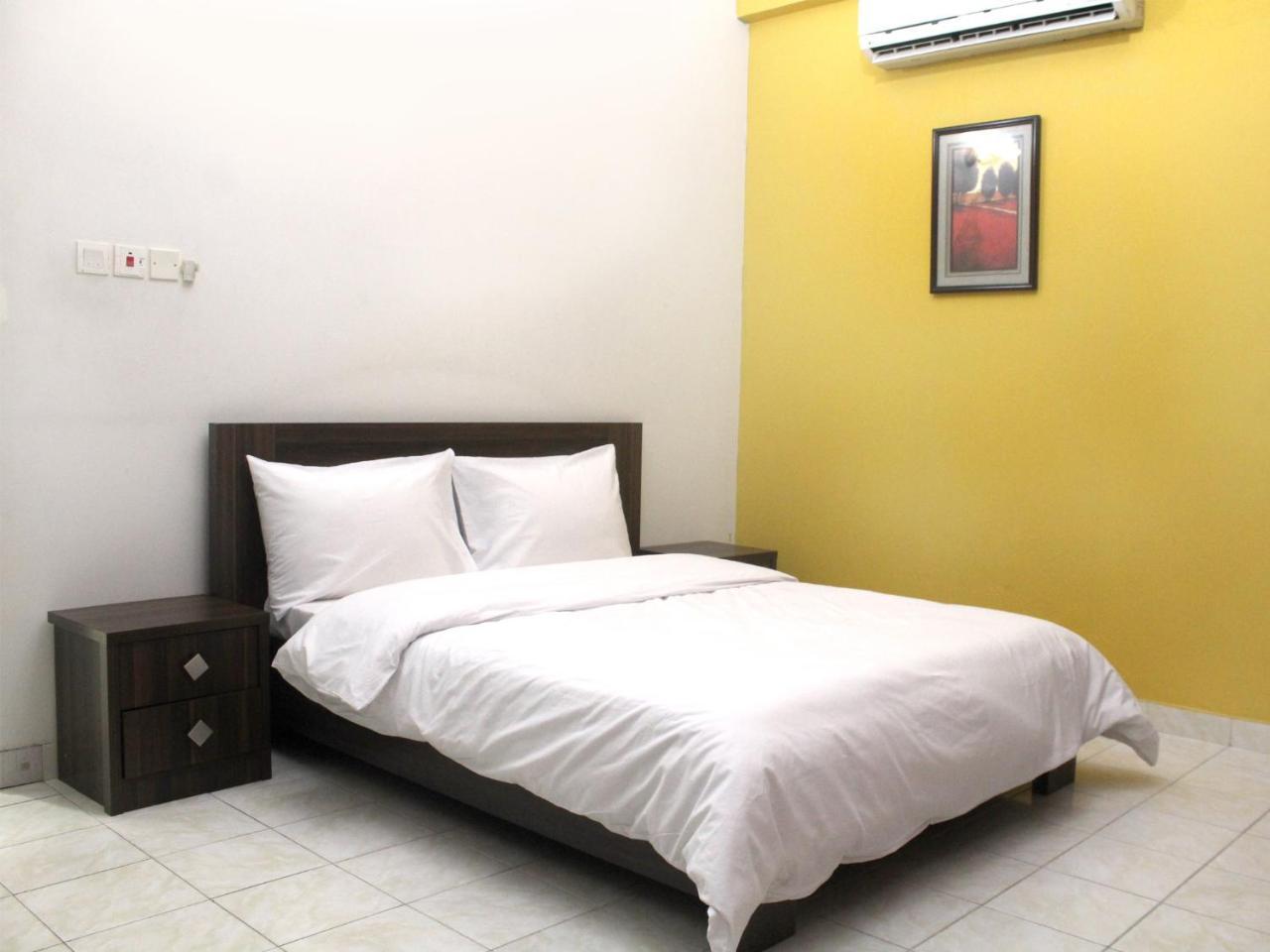 Land Mark 2 Manama Exterior photo