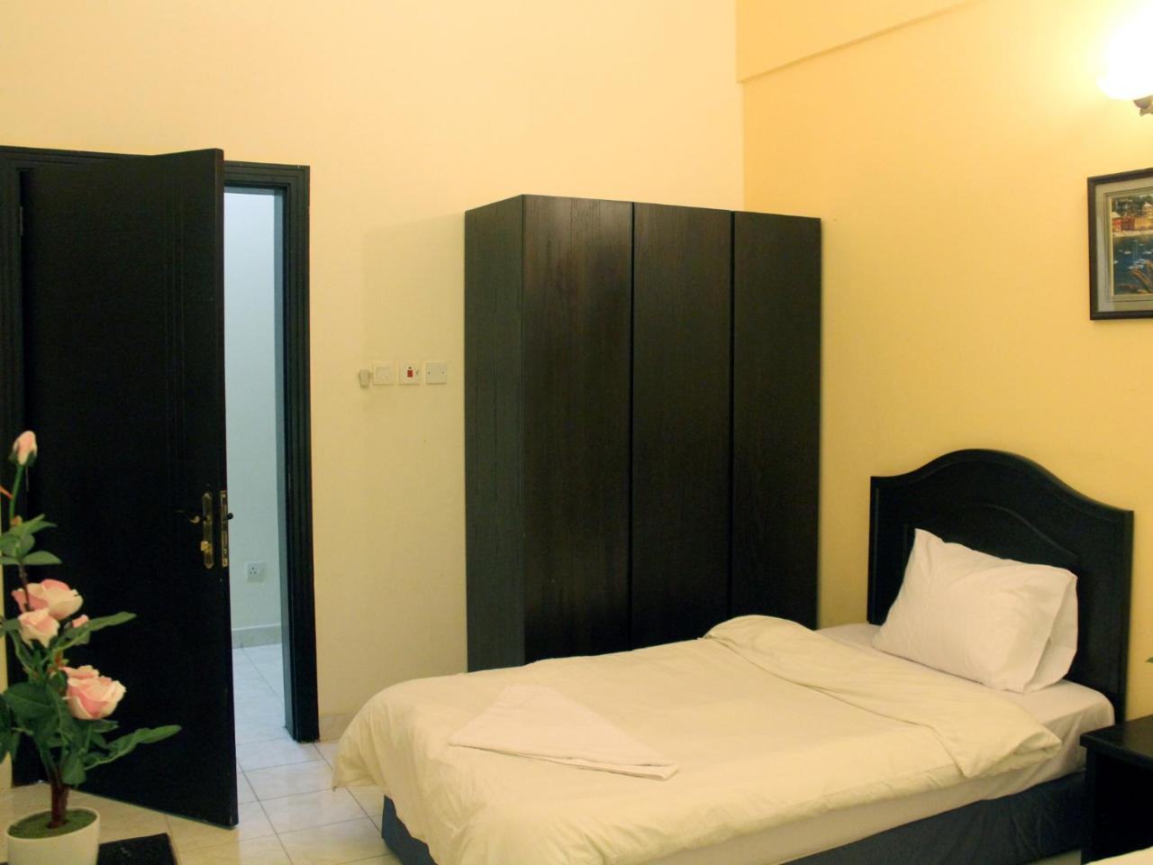 Land Mark 2 Manama Exterior photo
